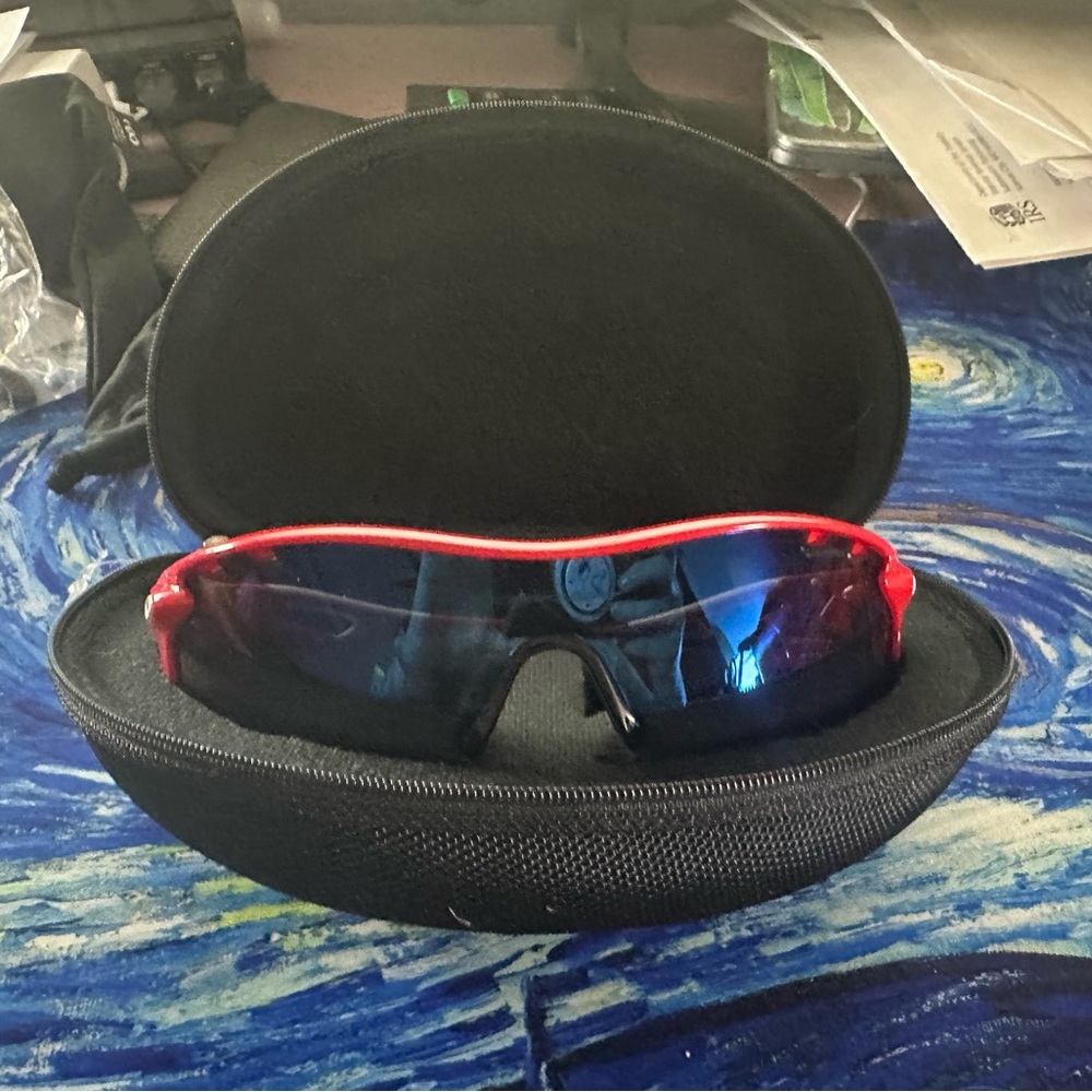 NWOT Oakley Custom VaporLock Sunglasses